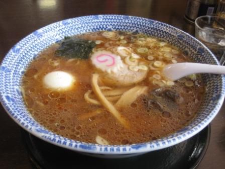 中華食房　「華龍」　（川西町）