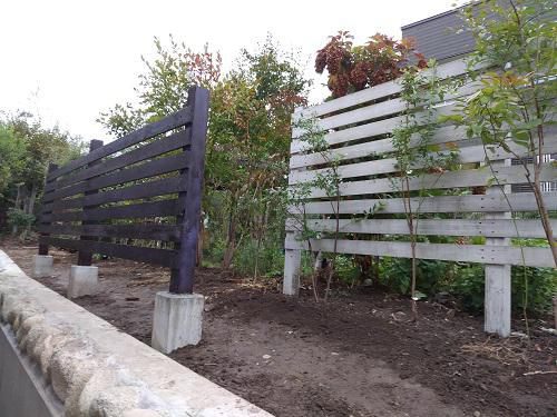 《バラ庭》ガーデンワーク～・・次のフェンス設置！！