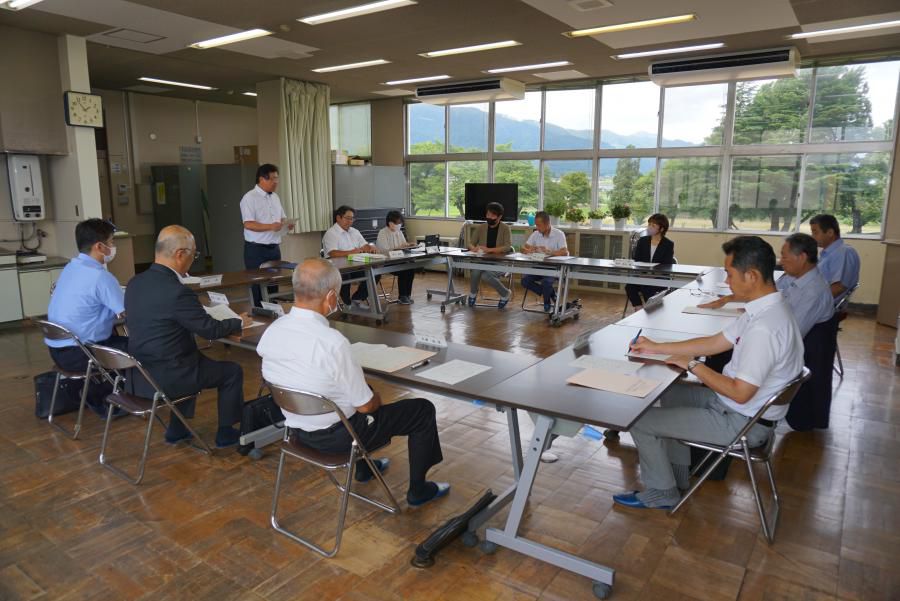 今日からＰＴＡの挨拶運動がスタート！、学校運営協議会も開催！！