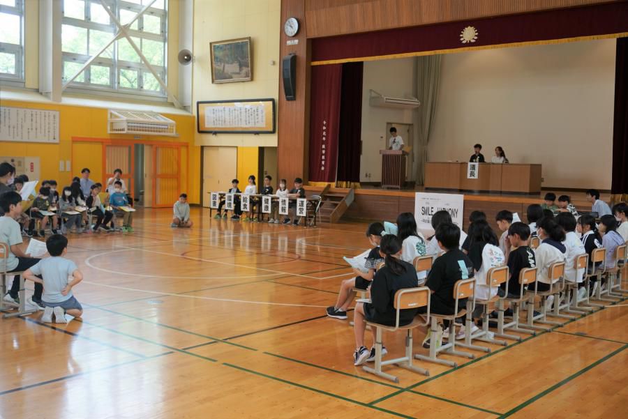 児童会総会　今年のスローガンは「SMIL HARMONY」！