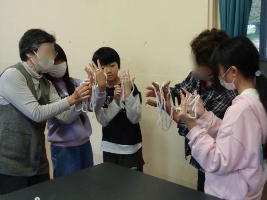 スクールパートナーが昔遊びクラブへ