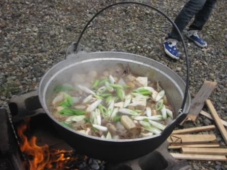 平日の、いも煮会