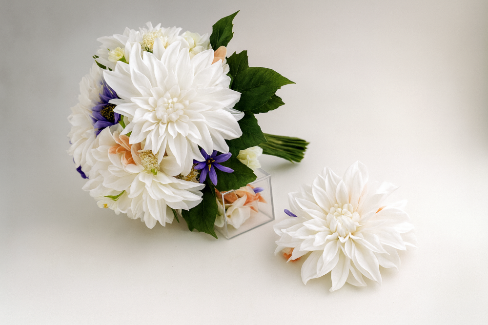 ウェディングブーケ｜えがお花 アーティフィシャルフラワー（造花／高品質造花）