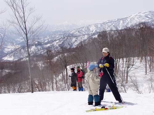 深雪の上親と子が