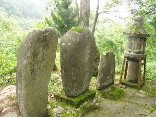 六地蔵、供養塔