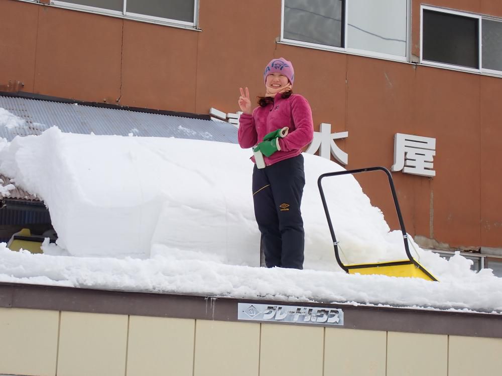 清水屋の志津ちゃん雪下ろし