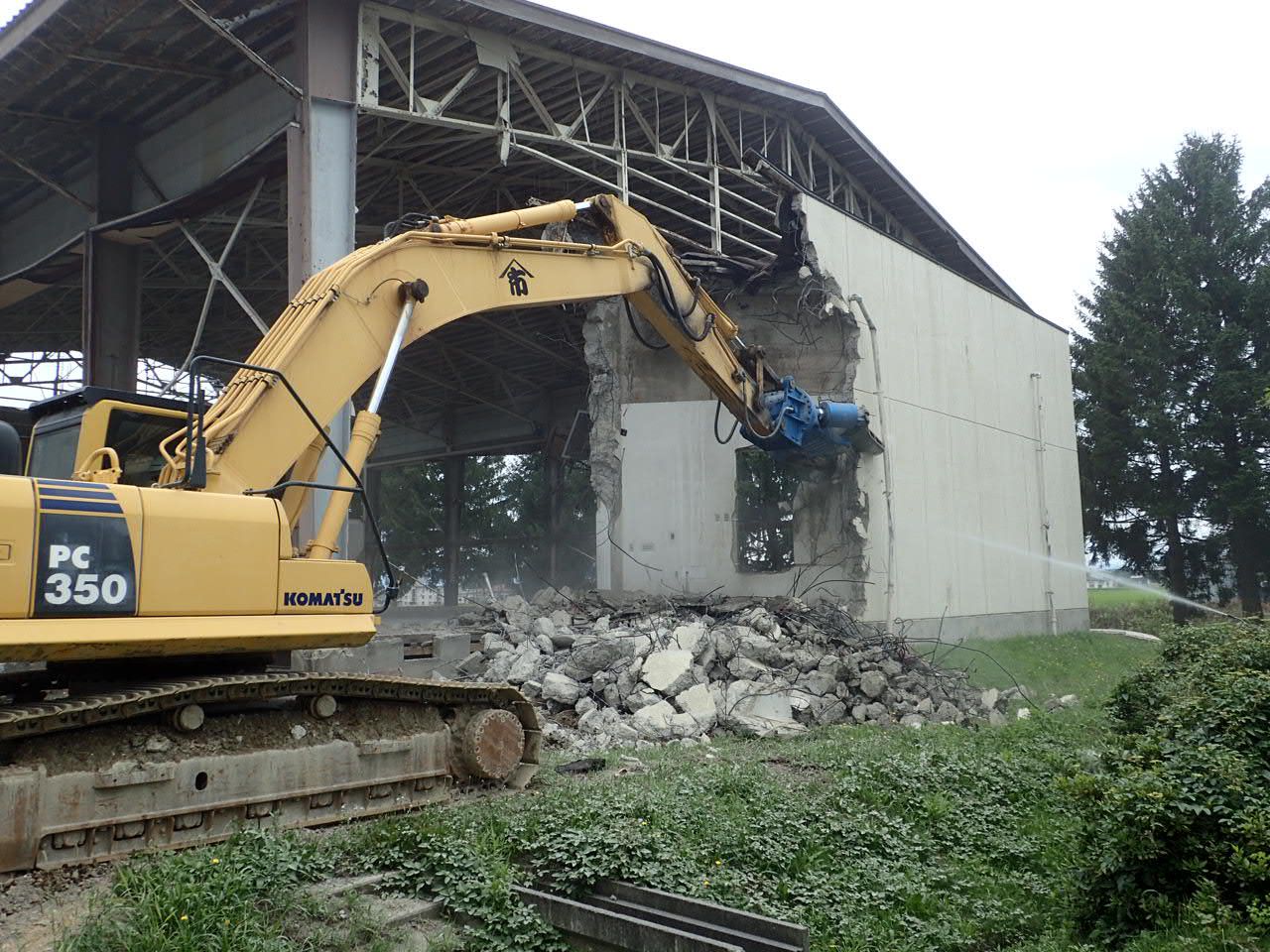 第一小学校旧体育館解体