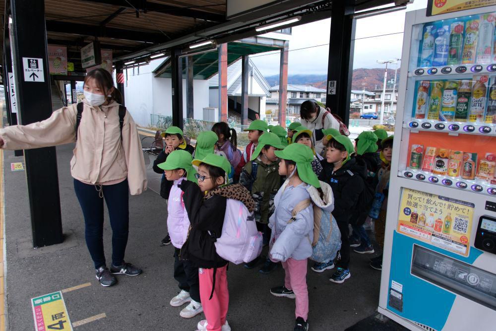 「年長児思い出遠足に行く」part1