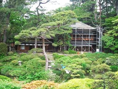 本館「清遠閣」屋根の修理