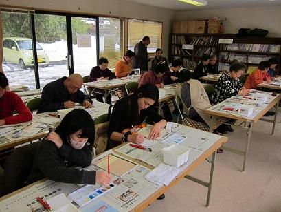 【報告】ワークショップ「本間焼　絵付け体験」