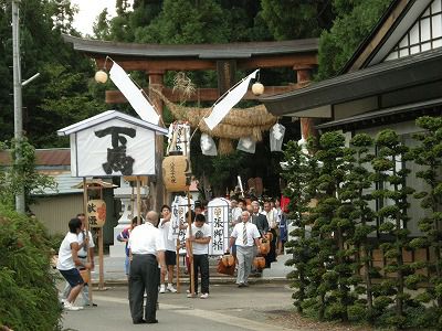 j助勤『上小松諏訪神社』