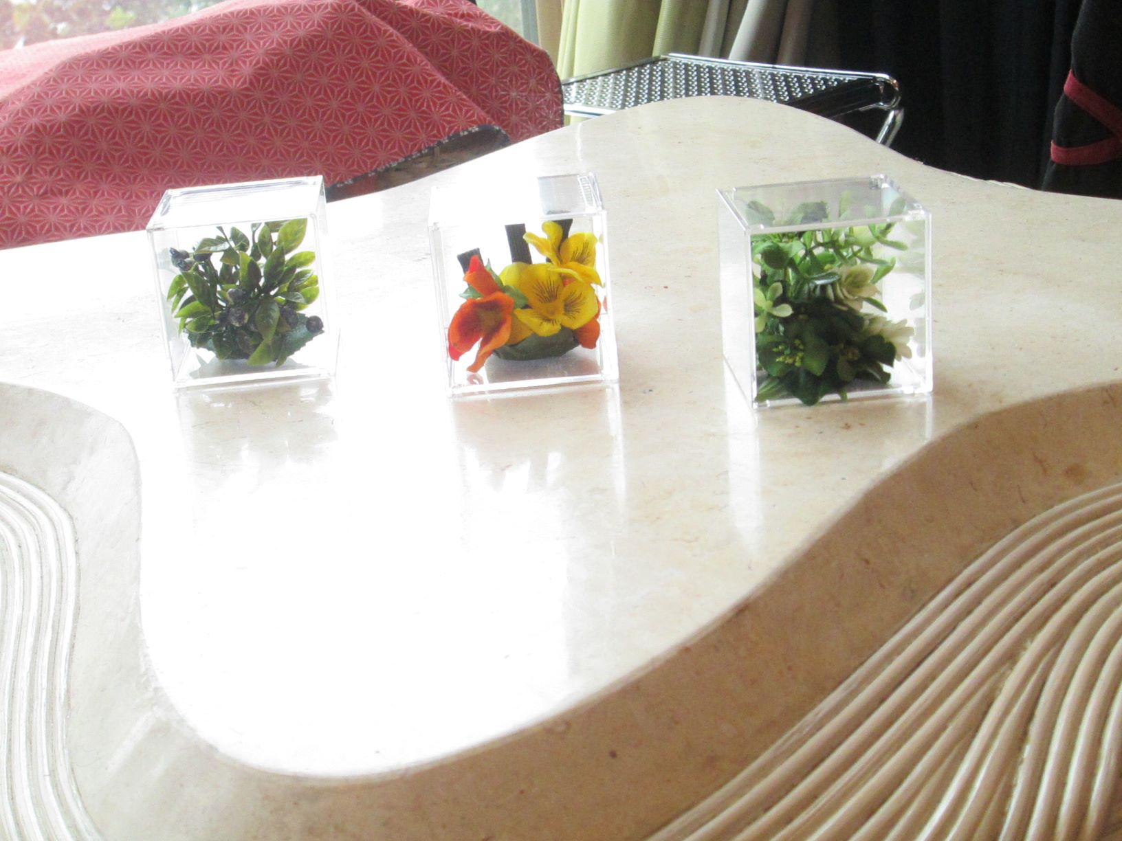 プライベートブティックikoi用にレンタルで飾り造花をお願いしました