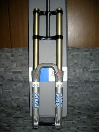 「2007 F0X 40R」の画像