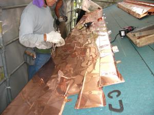 「∋上杉神社∈各棟屋根修繕工事」の画像