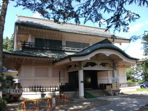 「  ∋上杉神社∈各棟屋根修繕工事」の画像