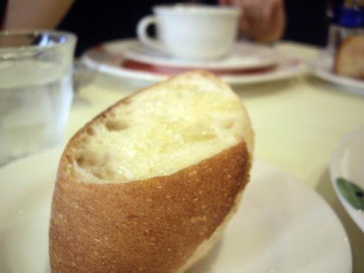 2010/03/03 14:02/パンと一緒に・・・