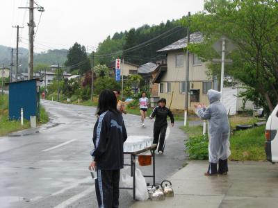 「マラソン大会給水ボランティア」の画像