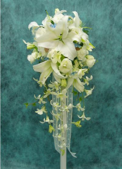 ユリのブーケ 08 11 08 山形 山形市 花屋 花の店ジョアン フラワーショップ 生花店 フラワーギフト お祝いの花 開店祝い花 ウエディングブーケ 花束 フラワーアレンジメント 観葉植物 お葬式のお花