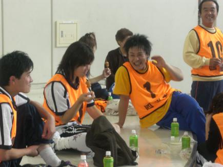 2008/10/20 13:21/決勝前の腹ごしらえ