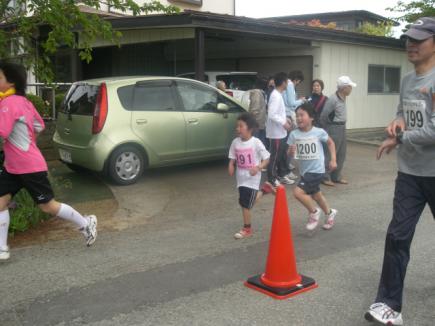 2010/05/26 21:52/おねーちゃん達が一足先に。