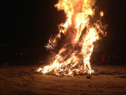 2013/01/16 06:07/毎年恒例の伝統行事