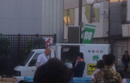 2015/10/13 07:12/肉の大場さん
