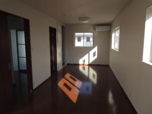 「天童市 DI様邸新築工事 46 養生剥がし 『テクノストラクチャーで建てる山形の長期優良住宅』」の画像