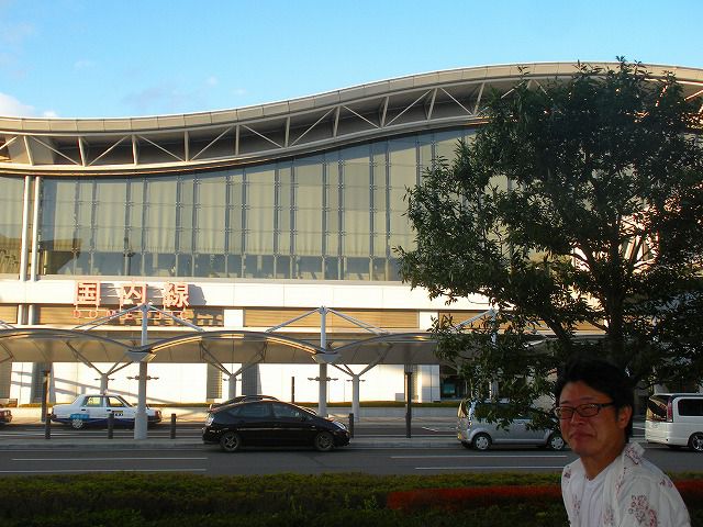 仙台空港にて