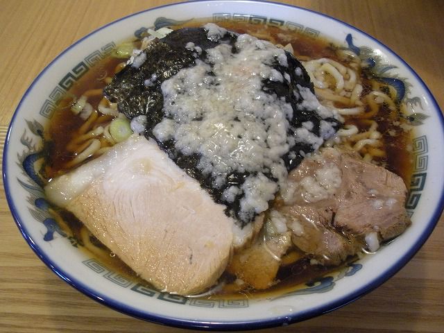 麺屋 春馬「ルーキー煮干らーめん」