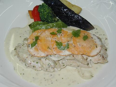 ジュアンの美味いもの♪鶏肉が泳いでる！