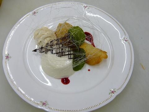 ジュアンのデザートもクリスマスバージョン！