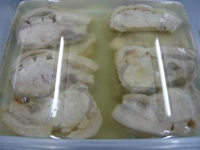 ジュアンのおすすめ♪おきたま豚のコンフィ