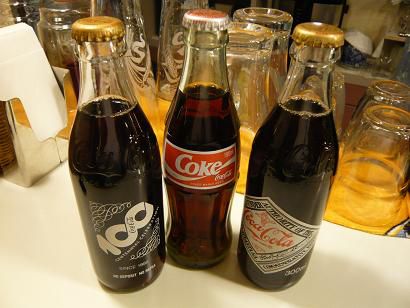 復刻版の瓶入りコカコーラbyジュアン