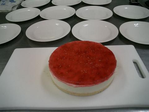 ラズベリーのデザート２byジュアン