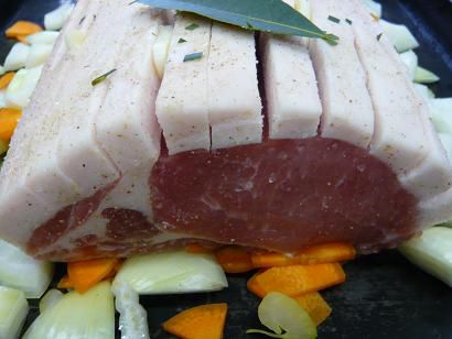 ジュアン　日本の豚とソーセージ