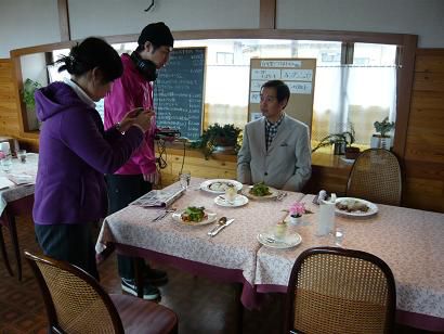 ジュアン「仙台　東北放送の取材de」