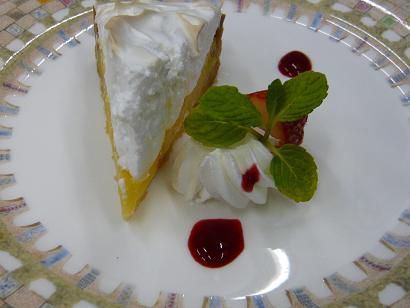 ジュアン「甘く、すっぱい、レモンのケーキ」