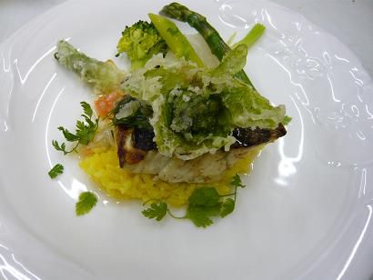 ジュアン「魚料理も春色に」