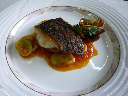 ジュアン「再び猫耳パスタです。ソラマメと間違えたお客様も・・・」