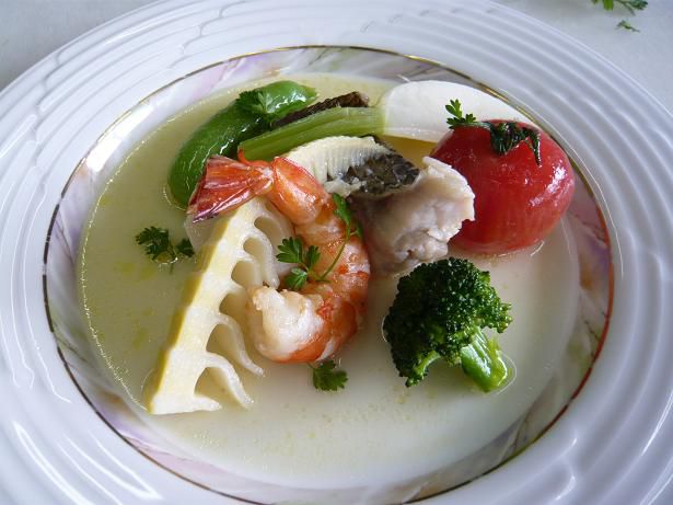 ジュアン「魚介のポトフー」