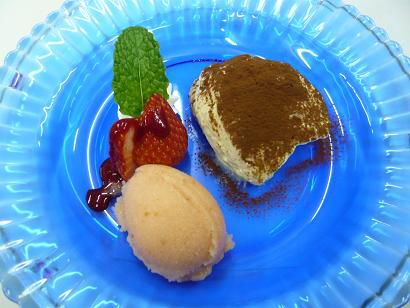 ジュアン「ティラミスとイチゴのシャーベット」