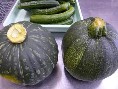 ジュアン「どっちがカボチャ？？」