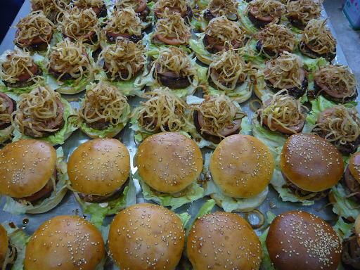 ジュアン「ながいバーガー」