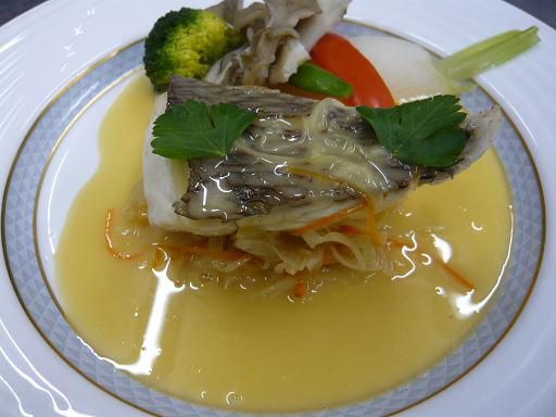 ジュアン「年始から、おめで鯛料理」