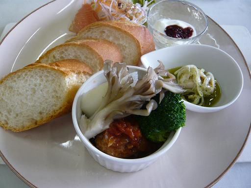 ジュアン「バレンタインデー用フォンダンショコラご予約承ります。」