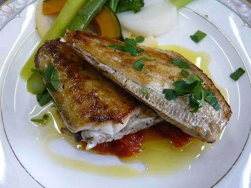 ジュアン「カワハギのムニエルと自家製トマトケチャップ」