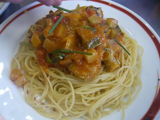 ジュアン「たっぷりハーブと魚介のパスタ」