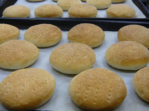 ジュアン「ふっくらと自家製フォカッチャパン」