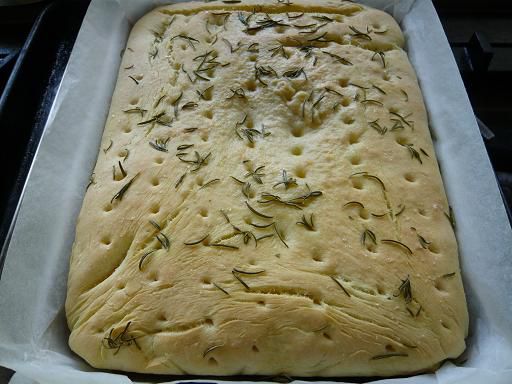 ジュアン「フォカッチャとナン」