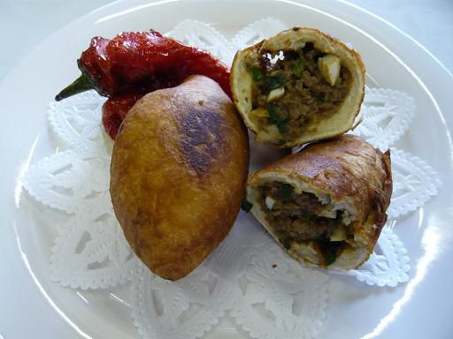 ジュアン「長井産業フェアで馬肉と行者菜のピロシキ発売」